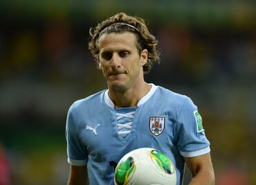 Diego Forlan agradece que México no esté en Conmebol