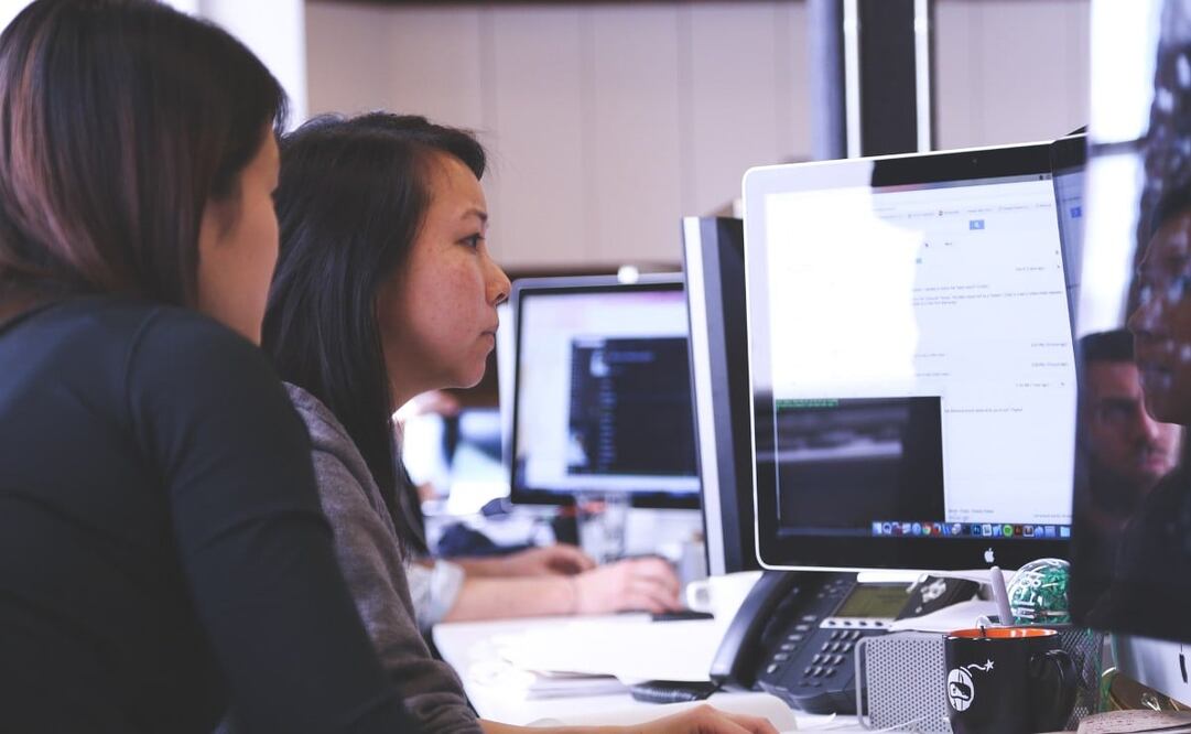 La brecha digital de género es una problemática que cada vez se ha ido agravando más