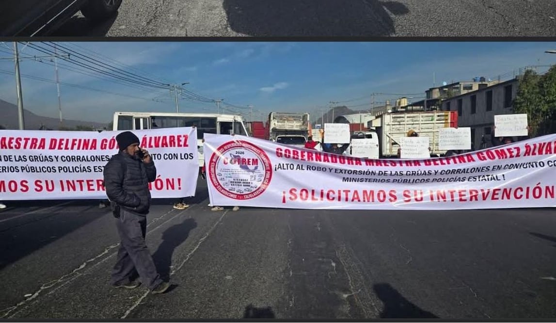 Transportistas inician bloqueos en Edomex; protestan por presuntas extorsiones y abusos en operativos de tránsito. Foto: Especial