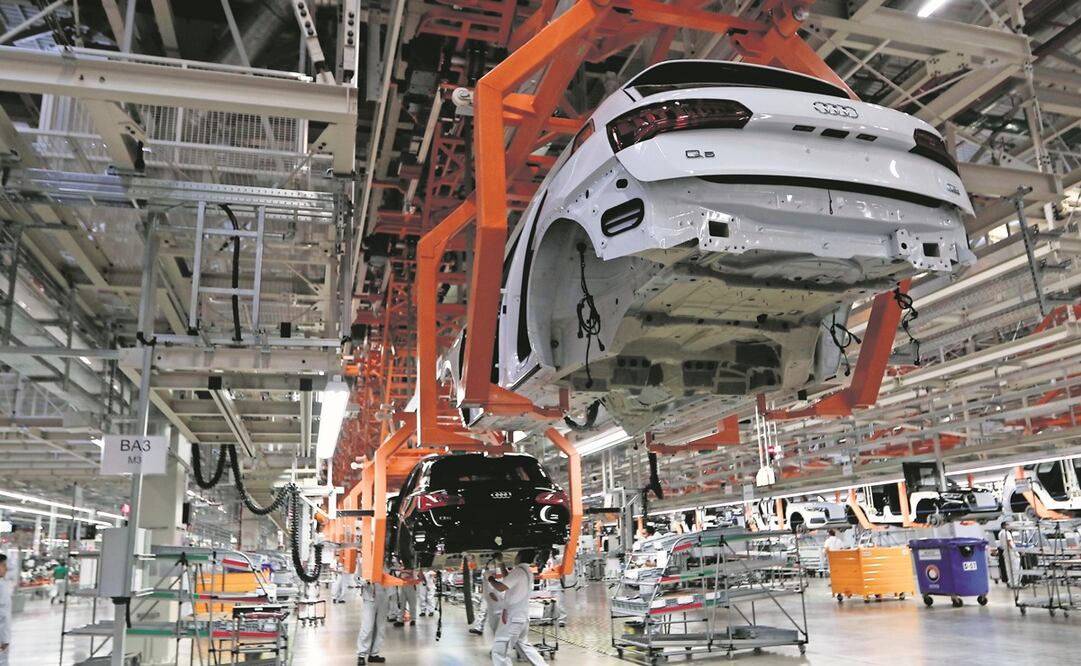 De los autos hechos en México, 85% se enviaron a EU y Canadá; a Europa, 8%; Latinoamérica, 4.5%; Asia, 1.8%; Oceanía, 0.4%; y África, 0.1%. Foto: Archivo / EL UNIVERSAL