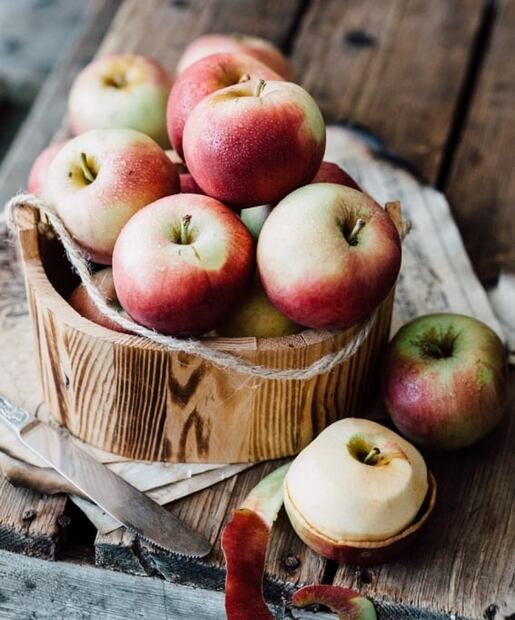 Usos y beneficios de la cáscara de manzana