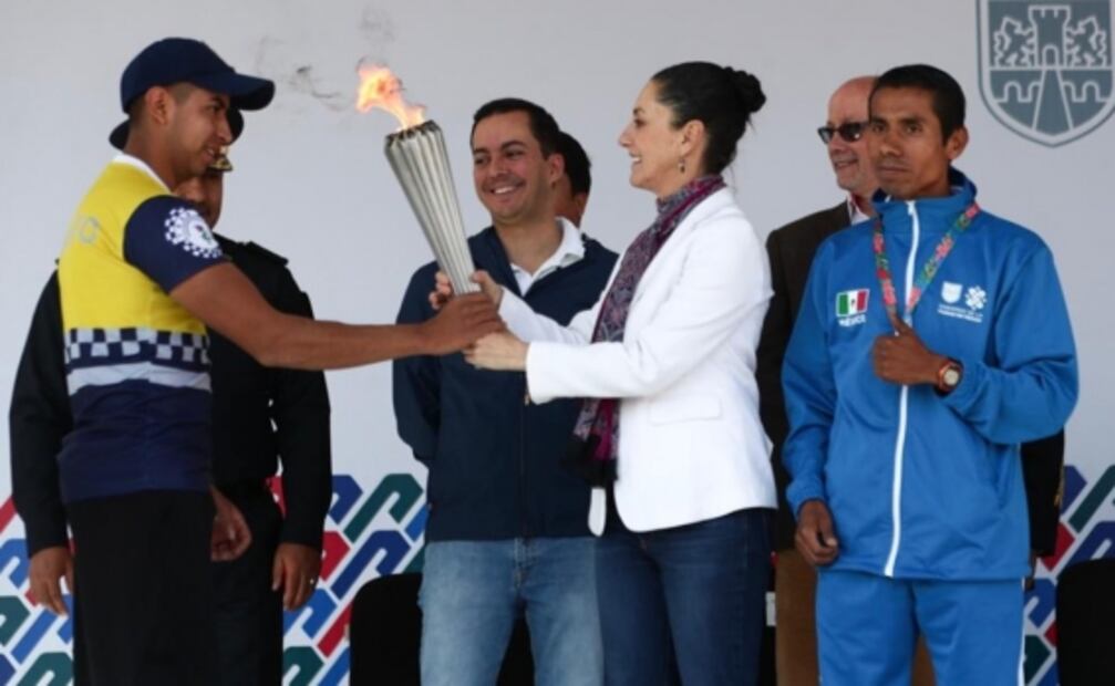 Sheinbaum inaugura Juegos Latinoamericanos de Policías y Bomberos en el Zócalo