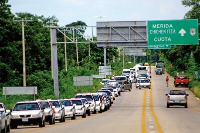 Protestan taxistas en 5 estados contra Uber