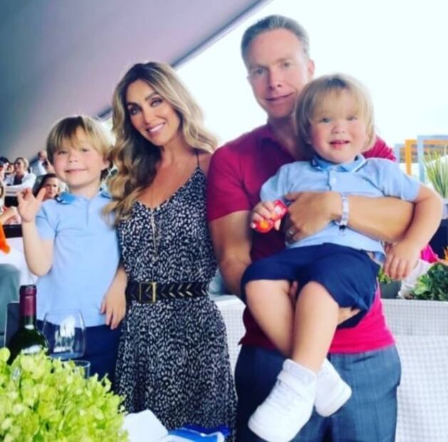 Anahí anuncia al "nuevo integrante" de RBD