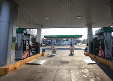 Cierran gasolinerías en Oaxaca tras 48 horas de toma de instalaciones de Pemex por la Sección 22 del SNTE