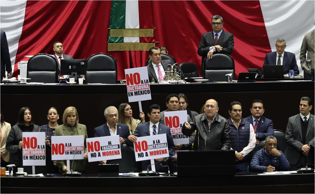 Morena y aliados avaló el exterminio del Inai y 6 órganos autónomos en San Lázaro. Foto: Diego Simón/EL UNIVERSAL