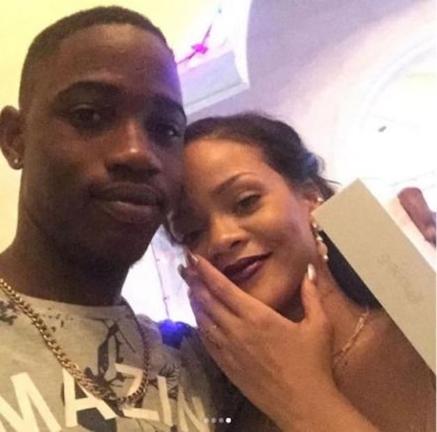 Asesinan al primo de Rihanna