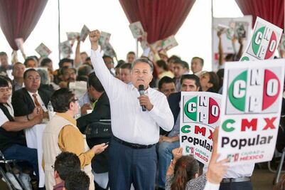 Deja de lado Zamora críticas; abre en PRI espacio de reflexión