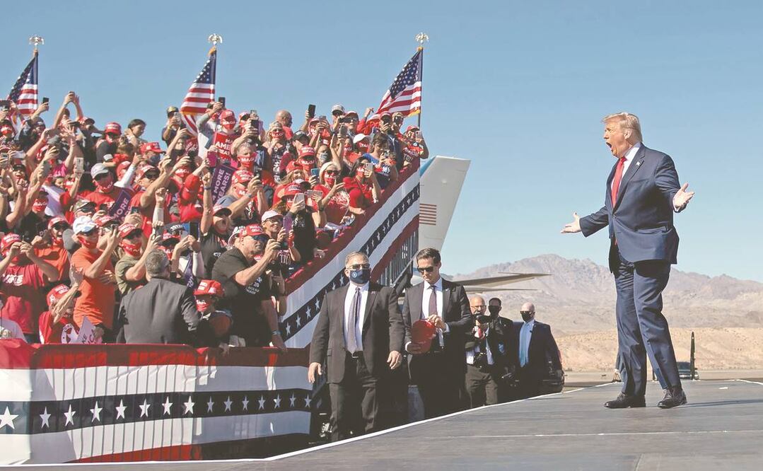 El presidente Donald Trump, ayer durante un mitin en Bullhead City, Arizona. Foto: BRENDAN SMIALOWSKI. AFP