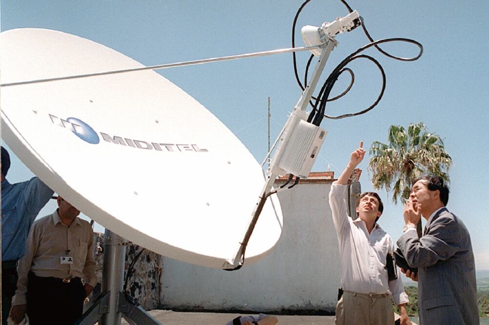 La Red Compartida influirá en el desarrollo de las comunidades rurales, asegura el abogado del despacho Santamarina Steta (ARCHIVO EL UNIVERSAL)