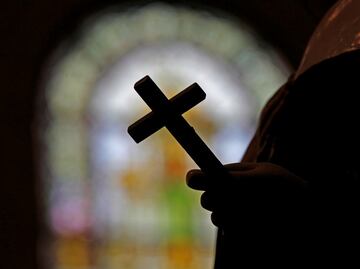 Iglesia se posiciona contra “Ley Trasciende” sobre la eutanasia; hay que acabar con el dolor, no con el doliente, asegura