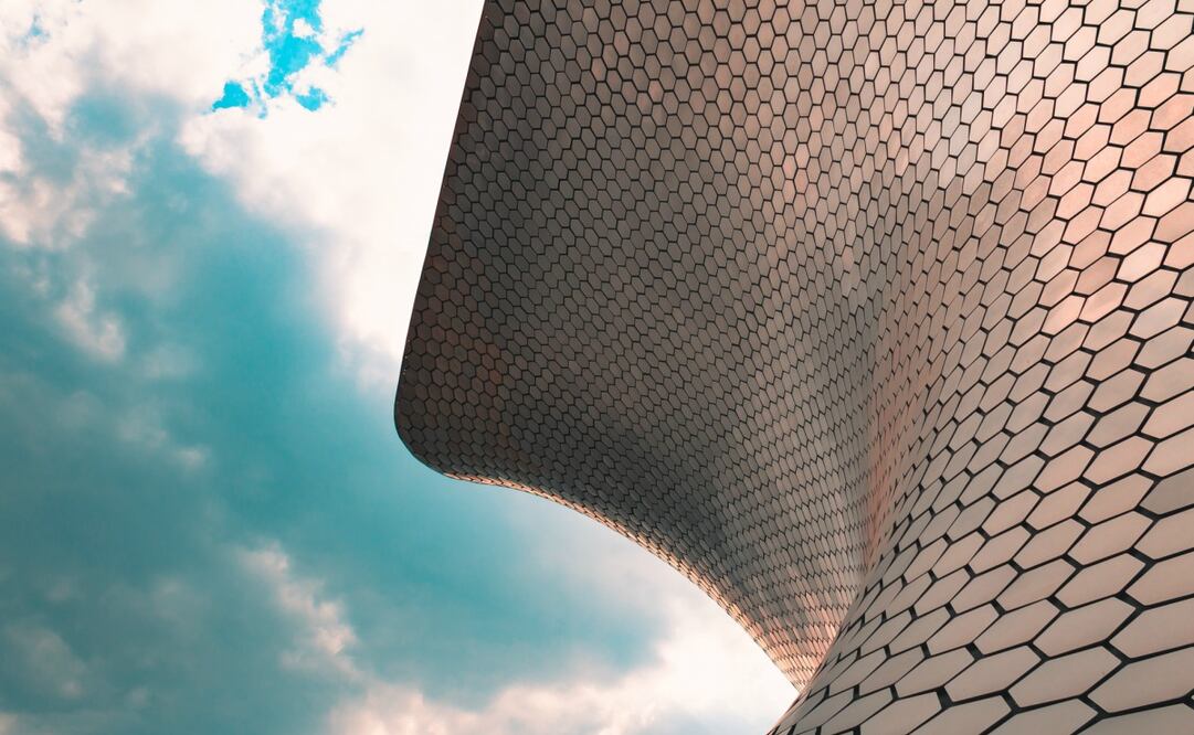 El museo Soumaya tiene visitas guiadas en YouTube. Foto: Unsplash. Giovanni C. Garnica