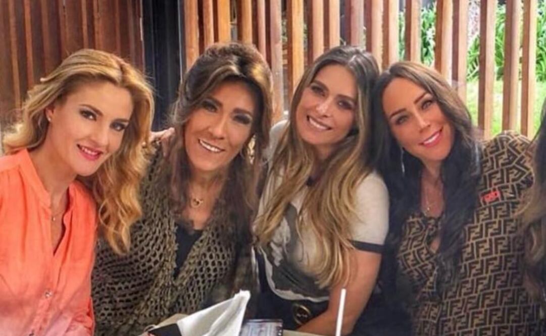 Inés Gómez Mont presume blusa Fendi de 25 mil pesos