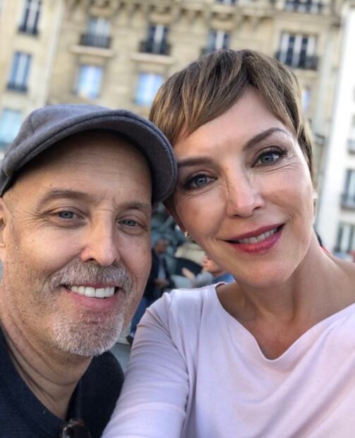 Laura Flores rompe en llanto ante la enfermedad que sufre su marido: "No lo quiero perder"