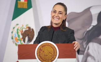 Sheinbaum presenta el Programa “Boxeando por la Paz”; Jackie Nava, “La Barbie” y “El Güerito de Tepito” se suman al proyecto