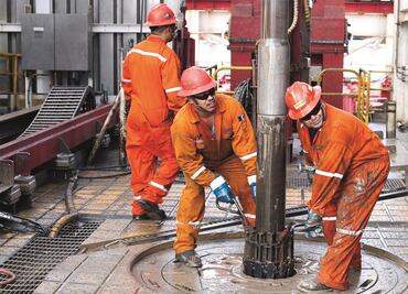 Petróleo mexicano supera los 100 dólares por barril, su mayor precio en 9 años