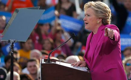 Republicanos, en alerta por avance de Clinton en Texas 