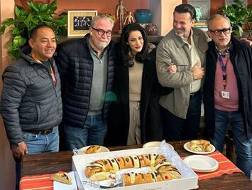 Con partida de Rosca de Reyes, Nacho Sada augura éxito para su nueva telenovela 