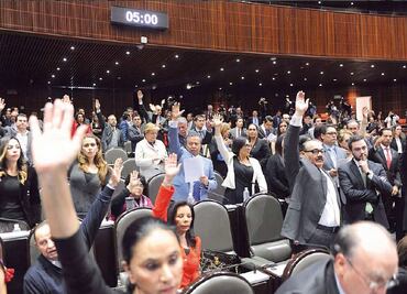 Denuncian “presión” de aerolíneas por reformas