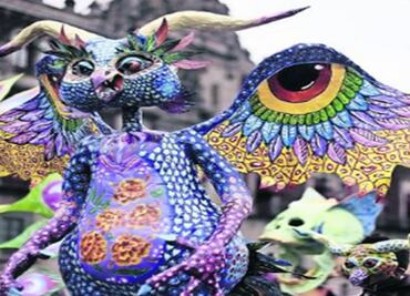 Monumental Alebrijes ready to parade