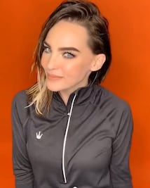 Belinda muestra trasero y perrea en Instagram