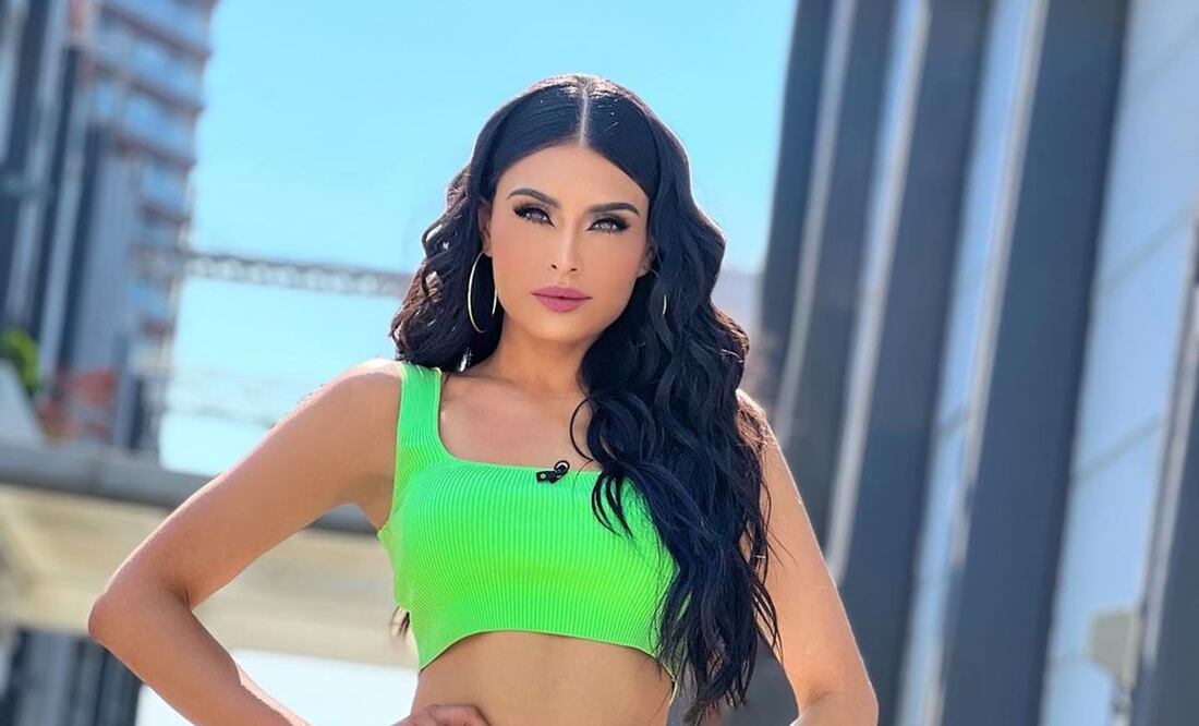 Instagram: @kristalsilva_