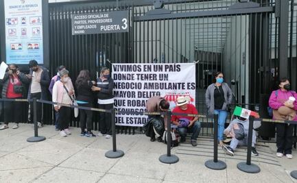 Bloqueo retrasa inicio de sesión de la Comisión Permanente en el Senado 