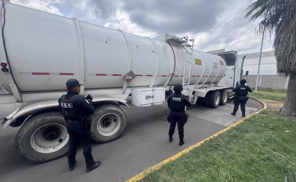 La fiscalía procesó el vehículo en el inicio de las investigaciones que implican la identificación del propietario (01/10/2025). Foto: Especial