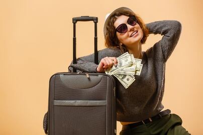 Tips para ahorrar dinero cuando viajes a destinos caros
