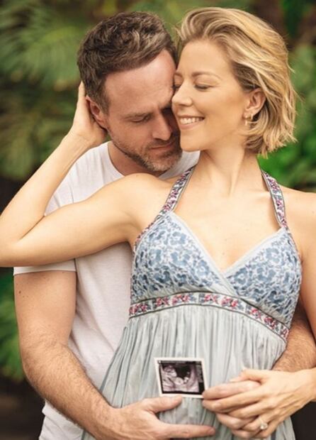 Fernanda Castillo y Erik Hayser presumen su embarazo con tierna foto 
