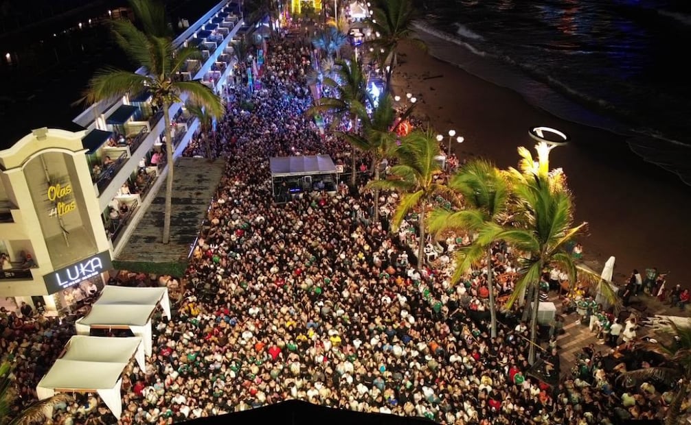 “Mazatlán, la Fiesta del Futbol” reúne a más de 16 mil personas; evento proyecta al puerto ante el Mundial
Foto: Especial.