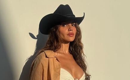 El estilo minimalista de Eiza González en la revista Elle