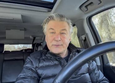 Alec Baldwin presenta demanda por caso de trágica muerte durante rodaje de "Rust"