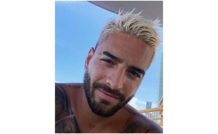 Maluma sufre por amor e interrumpe una boda en "HAWÁI"