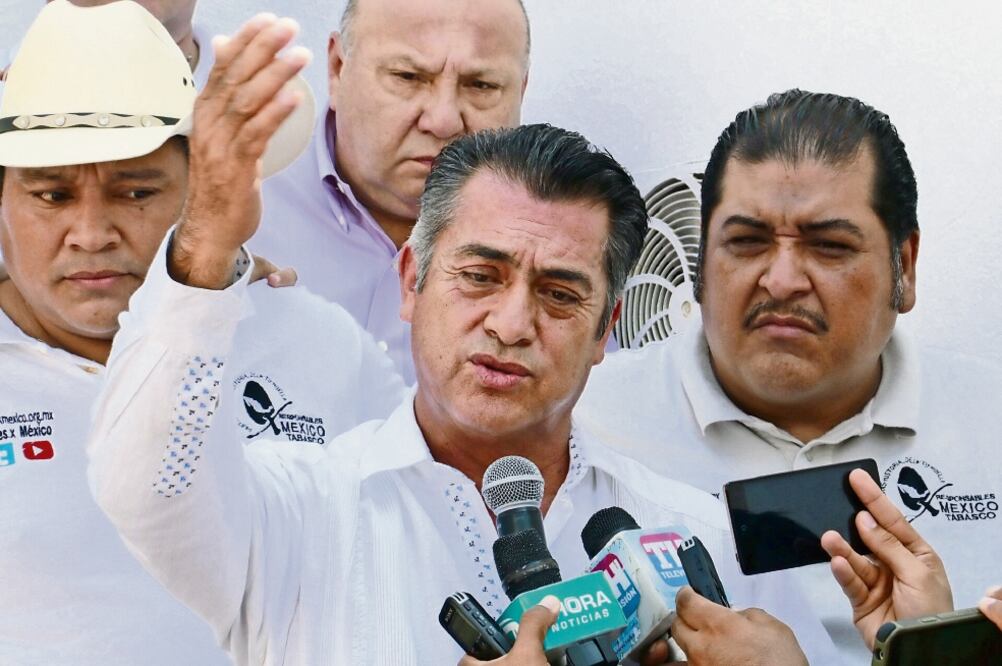 En el arranque de las emisiones se dedicaron más de cinco minutos a difundir el programa de entrega de vales de 150 pesos por familia para comprar útiles (ESPECIAL)