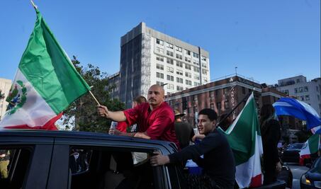 Alistan protesta en Los Ángeles contra Trump; comienzan a reunirse frente al City Hall