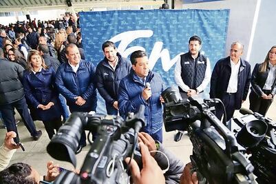 Reconoce gobernador postura de Peña ante TLC