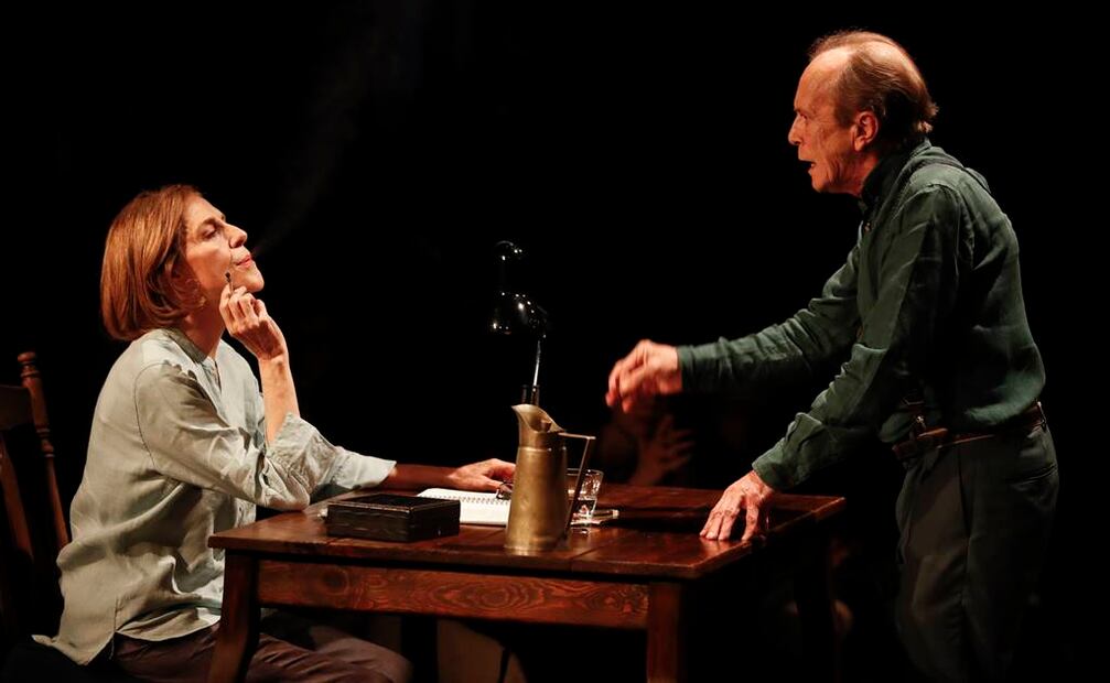 El origen de este aniversario es en memoria de San Ginés de Roma, actor del siglo III considerado mártir por la Iglesia Católica.