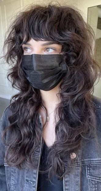 5 cortes en tendencia para pelo rizado perfectos para el verano