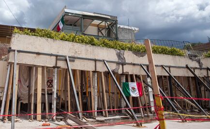 Padres de alumnos del Rébsamen inician reunión con senadores