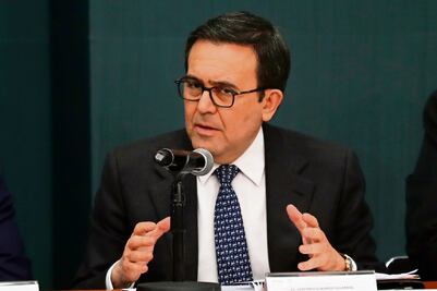 ¿Fuego amigo en el equipo de Xóchitl?