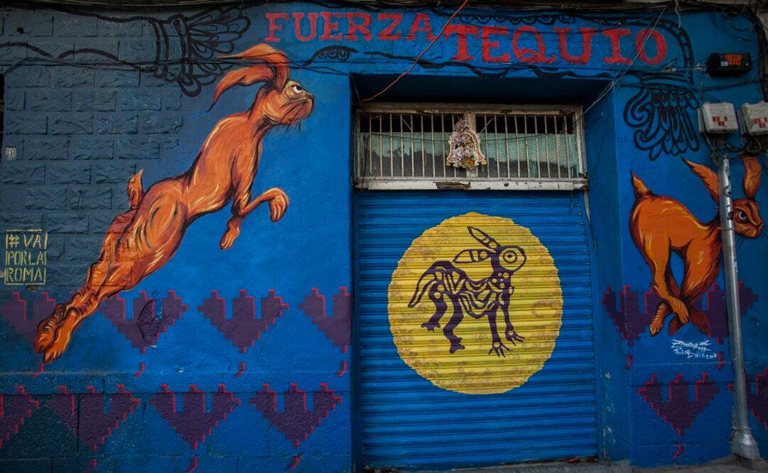 El sismo del 19 de septiembre del año pasado, así como el de 1985, dejó severos daños en la colonia Roma y los escombros quedaron en el cruce de Yucatán con Insurgentes. 