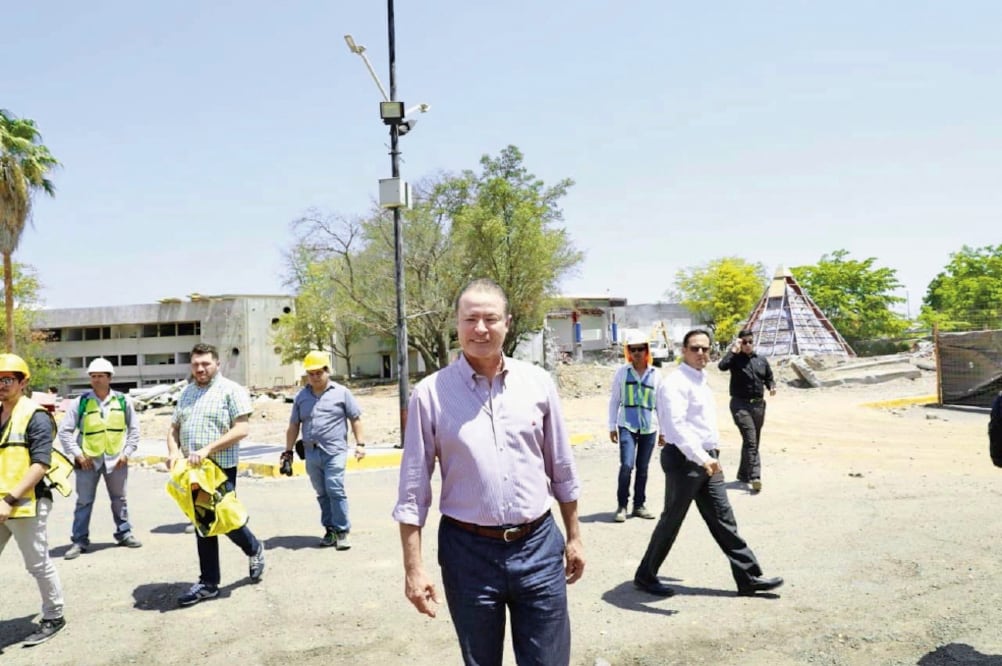El gobernador Quirino Ordaz Coppel destacó la importancia del Centro de Ciencias como un polo de atención para los niños y jóvenes