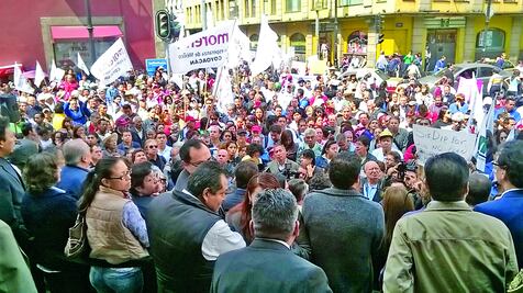 Morena: confrontación, si cambian uso de suelo