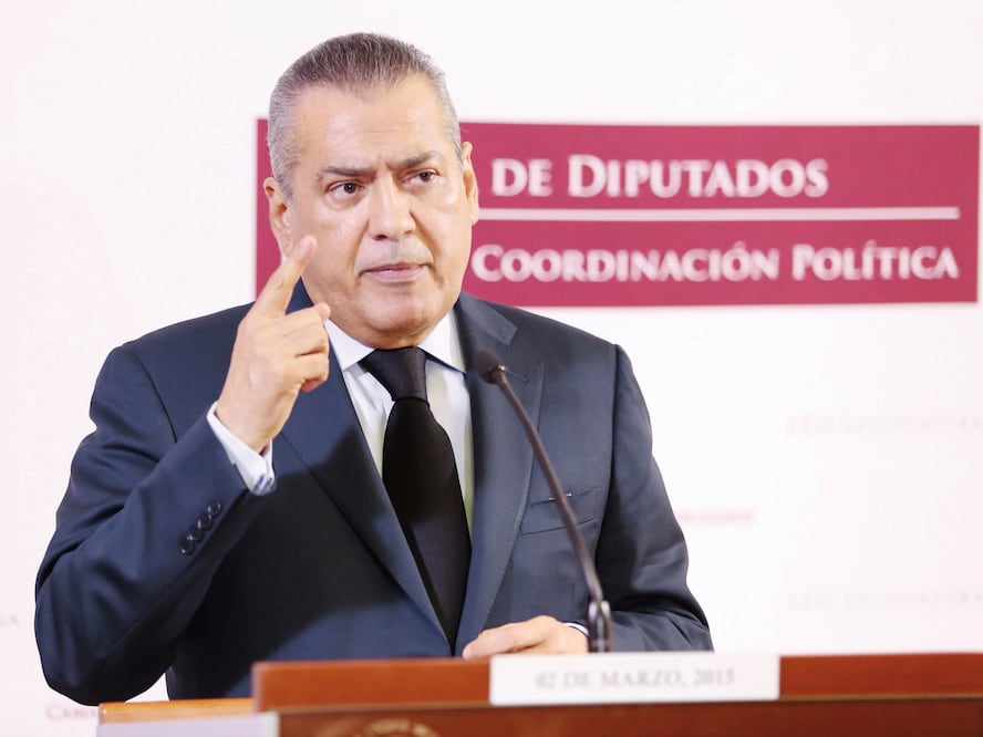 Morena acusa al líder del PRI de promover que saquen del aire los spots (ARCHIVO EL UNIVERSAL)