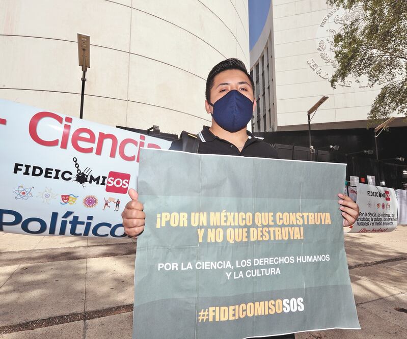 Los fideicomisos eliminados fue un tema que tocaron Alejandro Moreno y Mario Delgado. Foto: ARCHIVO EL UNIVERSAL