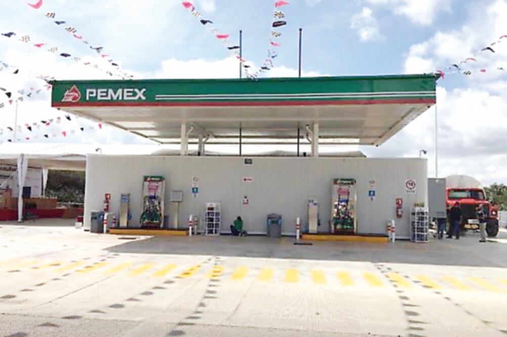 La primera gasolinera rural se instaló en el municipio de Cerro de San Pedro, en San Luis Potosí, donde habitan 4 mil personas (CORTESÍA PEMEX)