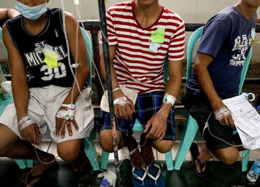 Mueren 8 personas en Filipinas tras beber vino de coco con metanol