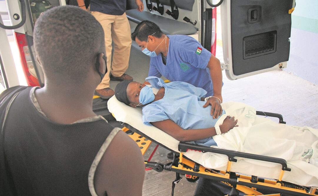 Alfred Chrismene, con 32 semanas de gestación, fue trasladada al hospital de Ulapa y luego la llevaron al de Tonalá. Foto: María de Jesús Peters. El Universal