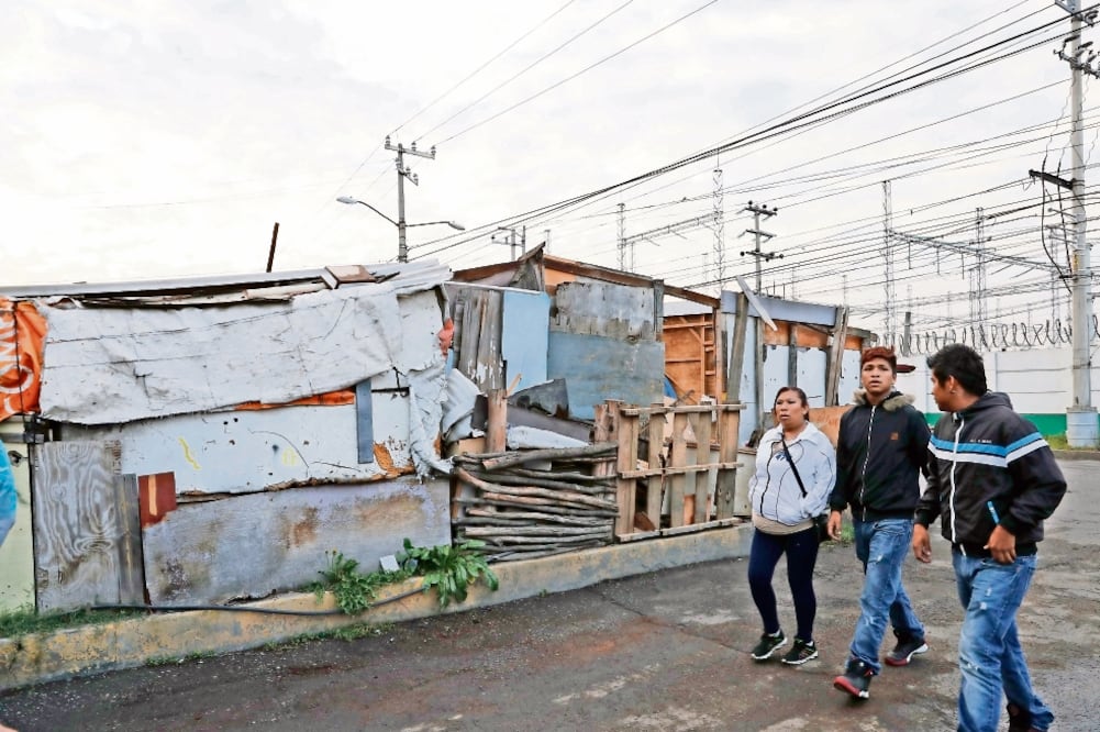 Las personas que habitaban en el campamento improvisado en avenida Telecomunicaciones llegaron ahí por inundaciones, sismos e incendios, (IRVIN OLIVARES. EL UNIVERSAL)